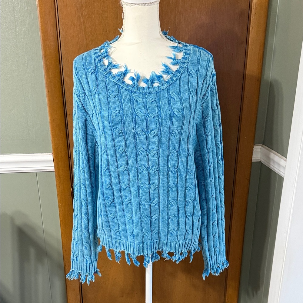 Zenana Outfitters Light Blue Knit Sweater Size L